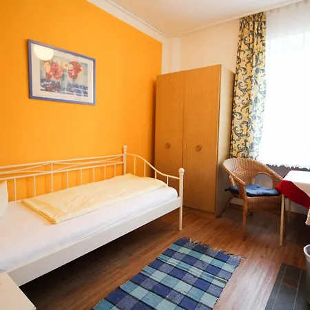 Am Hauptbahnhof Guest house Munich