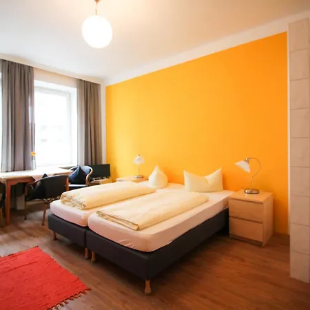 Am Hauptbahnhof Guest house *