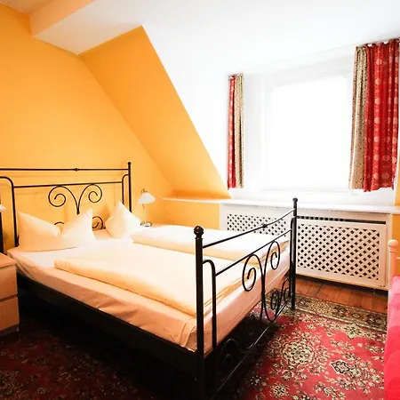Pension/guesthouse Am Hauptbahnhof *